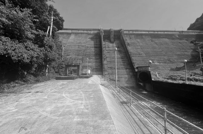 岩屋川内ダムの画像